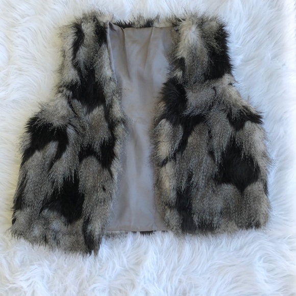Jackets & Blazers - Faux Fur Vest